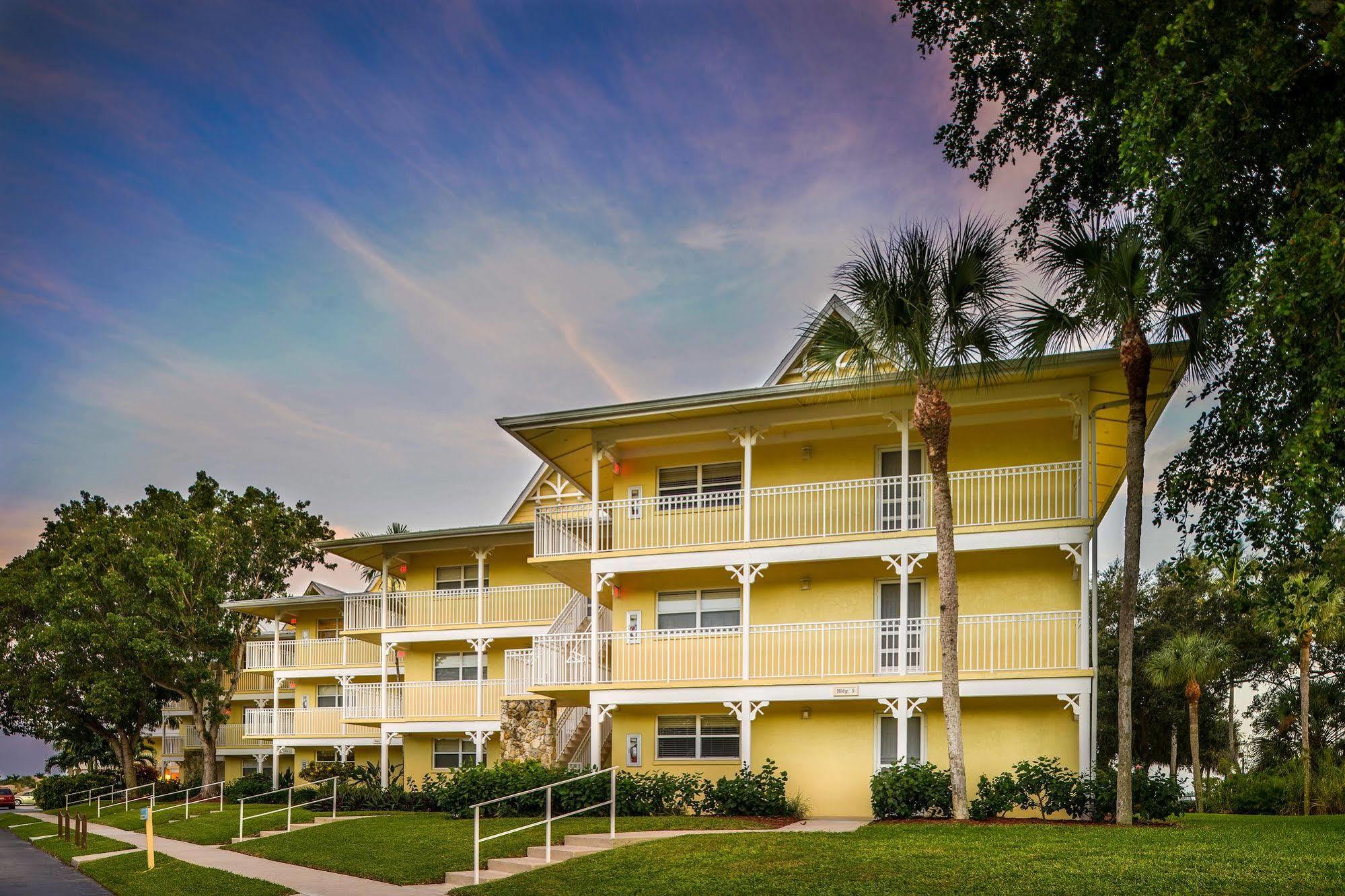 Hilton Vacation Club Charter Club Naples Bay Hotel Kültér fotó